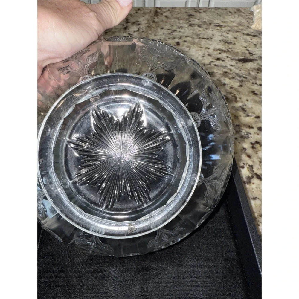 Early American Press Glass  Small Scalloped Bowl 8